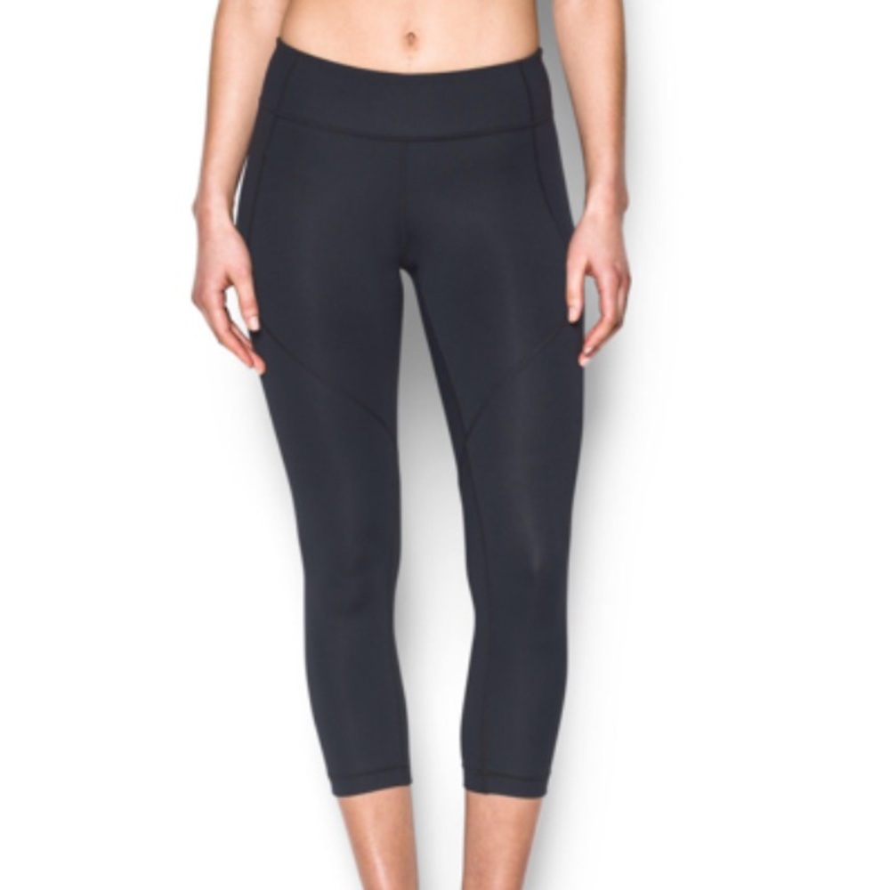 Women's UA Mirror Printed Crop- Black